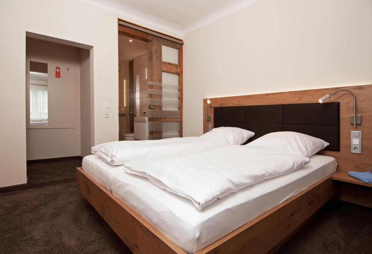 Gasthof Landhotel Hirsch Острах Экстерьер фото