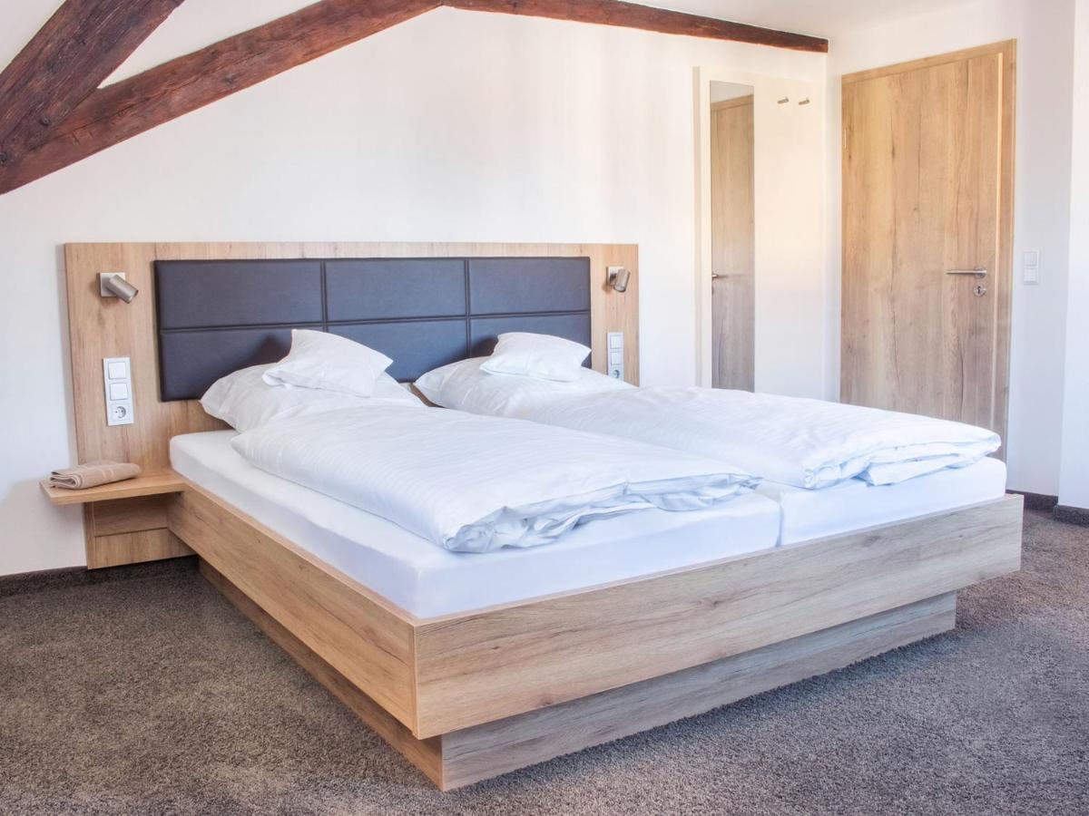 Gasthof Landhotel Hirsch Острах Экстерьер фото
